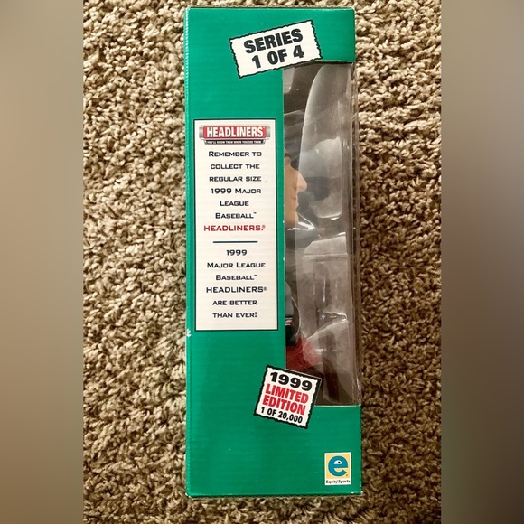 Headliners XL- Nomar Garciaparra of the Boston Red Sox Bobble Head (1999). - Picture 5 of 8